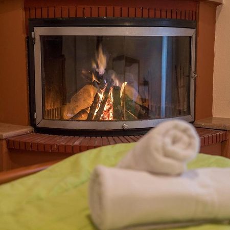 Ξενοδοχειο Παπαναγιωτου Hotel Neraidochori Luaran gambar